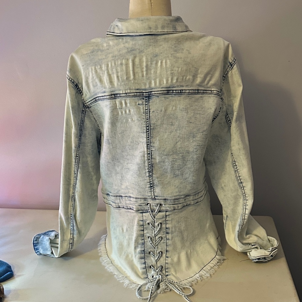 Venus lace up back light blue Denim Washed Women's Jacket/zip front top - Picture 2 of 6